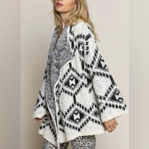 POL Boutique Cozy Black and White Patterned Cardigan Drapey Oversized S But OSFM - Picture 2 of 14